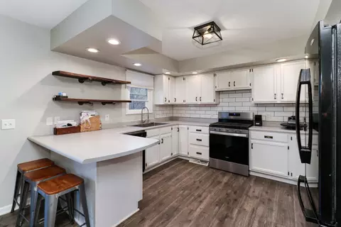 Kitchen - 501 W North St, Danvers, IL 61732 photo 2 of 2