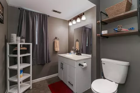 Bath - 501 W North St, Danvers, IL 61732 photo 3 of 3