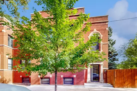 4034 W School St #2, Chicago, IL 60641
