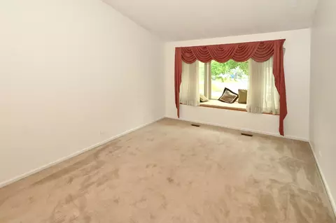 935 Hillside Ct, Bartlett, IL 60103 photo 15