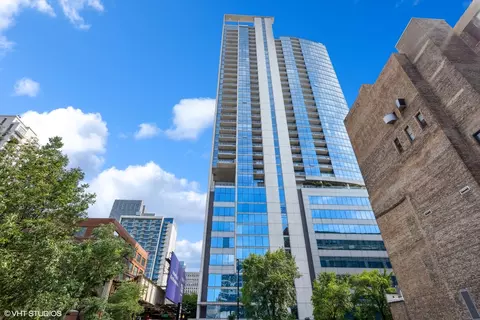 303 W Ohio St #2809, Chicago, IL 60654