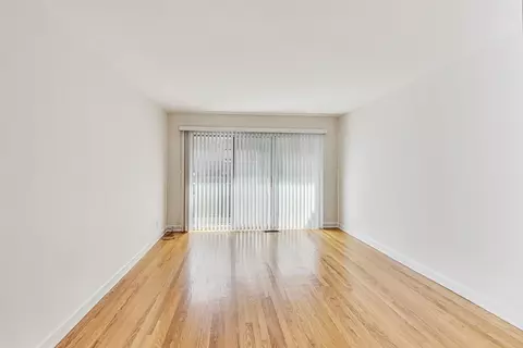 1216 Pine St #A, Glenview, IL 60025 photo 16
