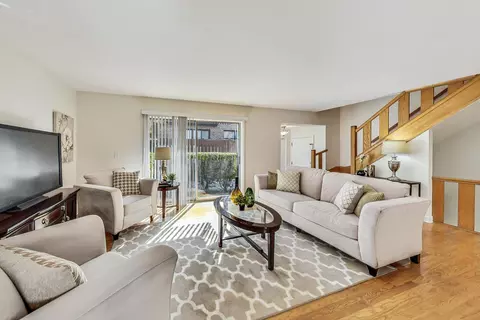 1216 Pine St #A, Glenview, IL 60025 photo 6