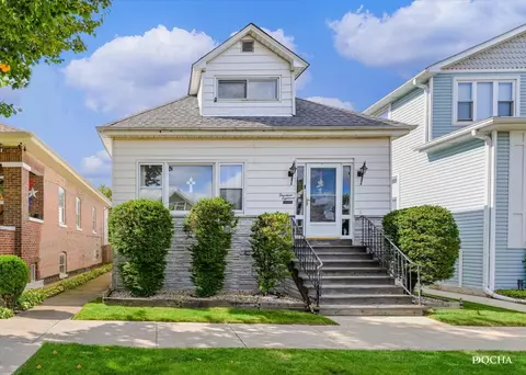 1418 Elmwood Ave, Berwyn, IL 60402