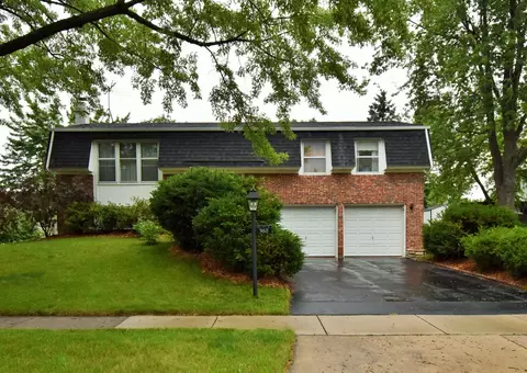 960 Colony Ln, Hoffman Estates, IL 60192