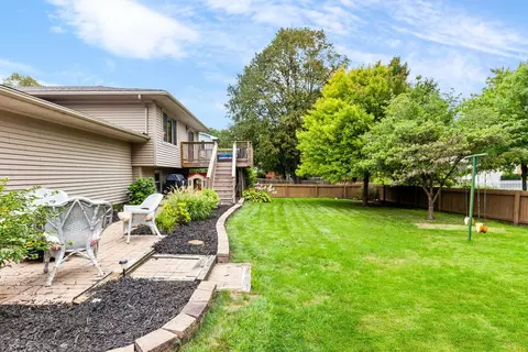 1209 Nicki Dr, Bloomington, IL 61704 photo 25