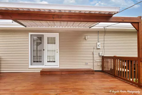 1717 Meadow Ln, Mchenry, IL 60050 photo 20