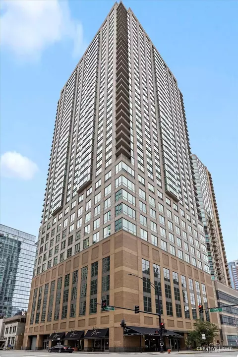 2 Erie St #3601, Chicago, IL 60611