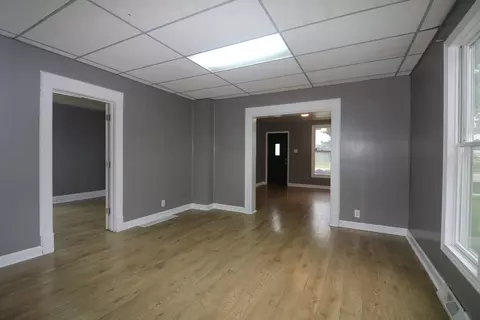 1605 E Main St, Clinton, IL 61727 photo 13