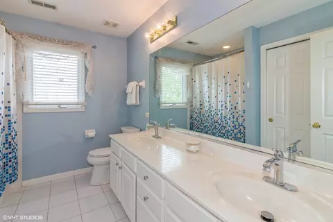1226 Arborside Dr, Aurora, IL 60502 photo 22