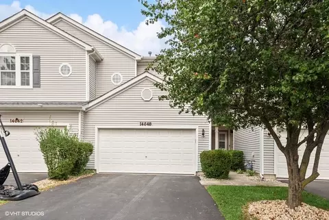 14640 Aston Way, Lockport, IL 60441