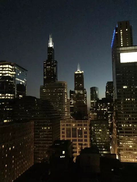 60 E Monroe St #2704, Chicago, IL 60603 photo 13