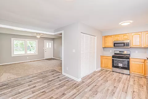 4601 Prairie Ave, Mchenry, IL 60050 photo 15
