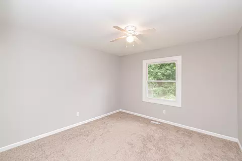 4601 Prairie Ave, Mchenry, IL 60050 photo 12