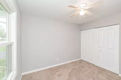4601 Prairie Ave, Mchenry, IL 60050 photo 11