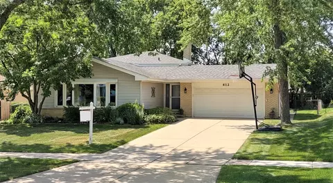612 Webley Ln, Schaumburg, IL 60193