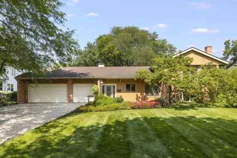 316 Oak St, Glen Ellyn, IL 60137