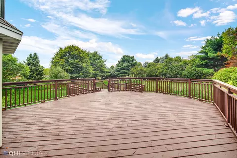 9344 Cheviot Dr, Roscoe, IL 61073 photo 28