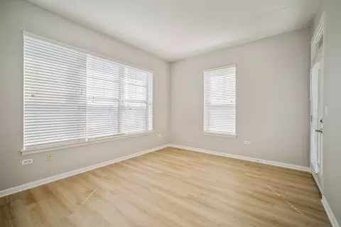 715 Astor Ln #402, Wheeling, IL 60090 photo 9