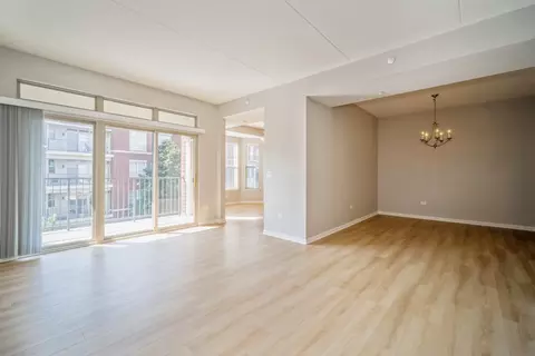 715 Astor Ln #402, Wheeling, IL 60090 photo 2
