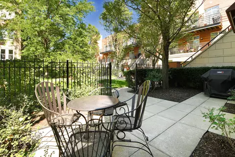 1033 E 46th St #604, Chicago, IL 60653 photo 18