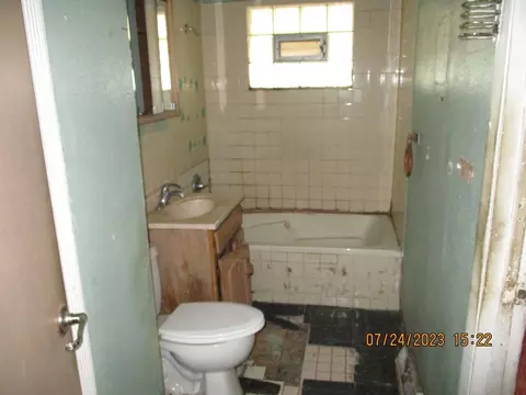3522 Roesner Dr, Markham, IL 60428 photo 10