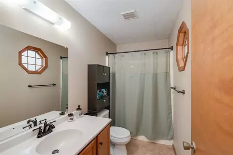 52 Ventnor Ave, Bloomington, IL 61701 photo 18