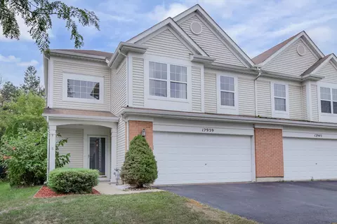 12939 W Wakefield Dr, Beach Park, IL 60083