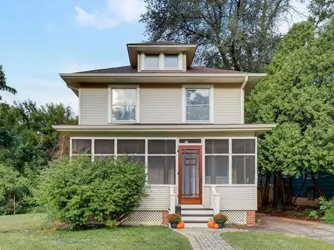 513 S Batavia Ave, Batavia, IL 60510