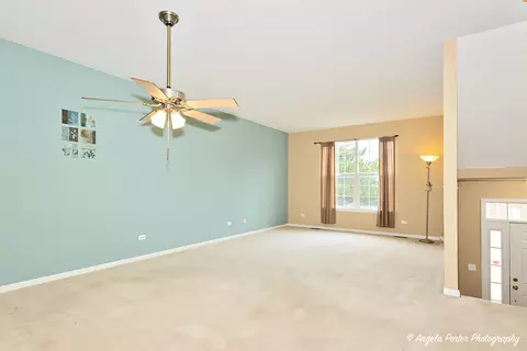 5224 Cobblers Xing, Mchenry, IL 60050 photo 4