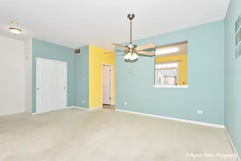 5224 Cobblers Xing, Mchenry, IL 60050 photo 7