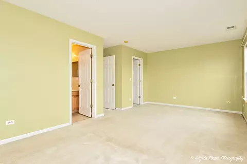 5224 Cobblers Xing, Mchenry, IL 60050 photo 18