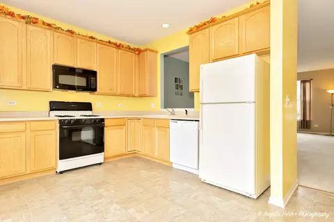 5224 Cobblers Xing, Mchenry, IL 60050 photo 13