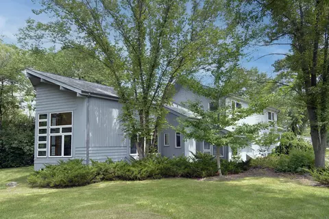 27295 N Saint Marys Rd, Mettawa, IL 60048