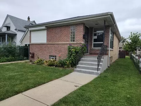 4948 W Winnemac Ave, Chicago, IL 60630