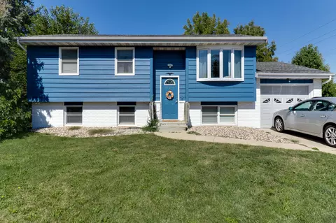 1828 Jacobssen Dr, Normal, IL 61761 photo 1