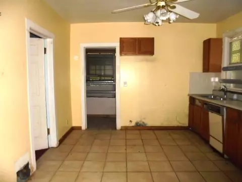 11206 S Bishop St, Chicago, IL 60643 photo 16