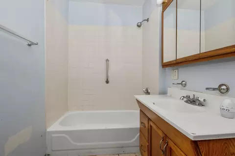 11206 S Bishop St, Chicago, IL 60643 photo 17