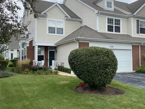 934 Bluebell Cir, Joliet, IL 60431