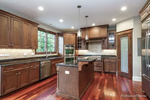 181 E Cayuga Ave, Elmhurst, IL 60126 photo 8