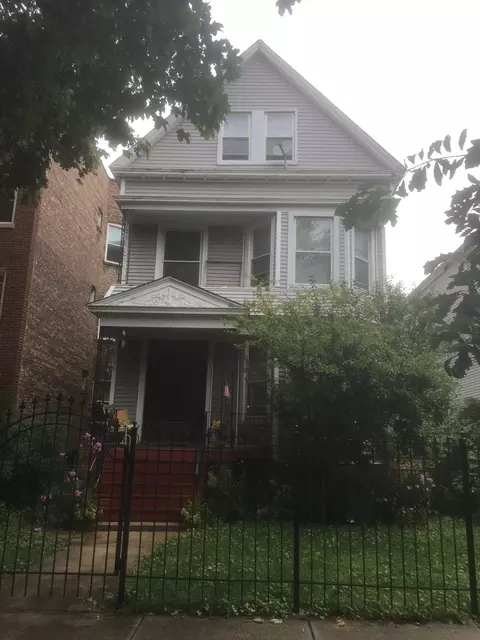 1340 W Rosedale Ave, Chicago, IL 60660
