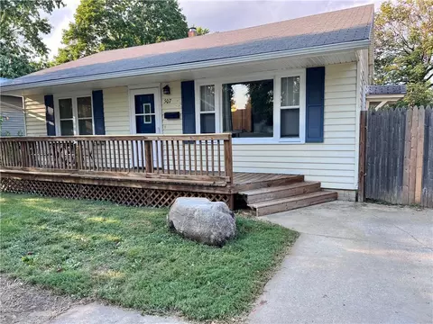 507 W North 2nd St, Shelbyville, IL 62565