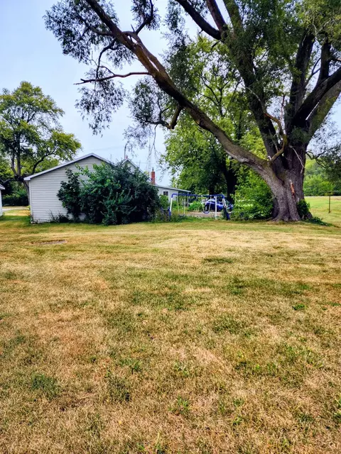 102 W Lincoln St, Reddick, IL 60961 photo 18