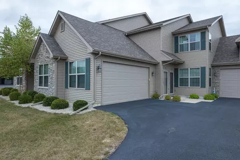 7280 Rolling Hills Ln #L-4, Machesney Park, IL 61115