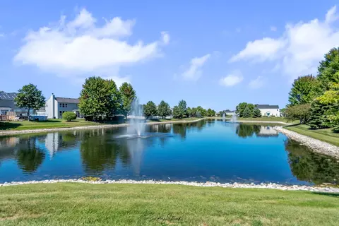 5128 Freeport Ct, Plainfield, IL 60586 photo 3