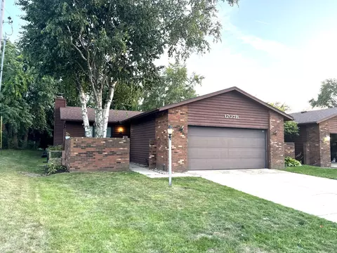 1707 Trails Dr # b, Urbana, IL 61802