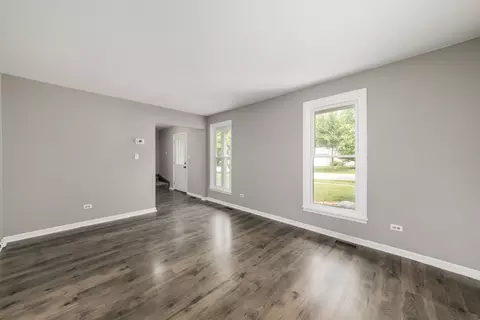 1625 Teri Ln, Algonquin, IL 60102 photo 2