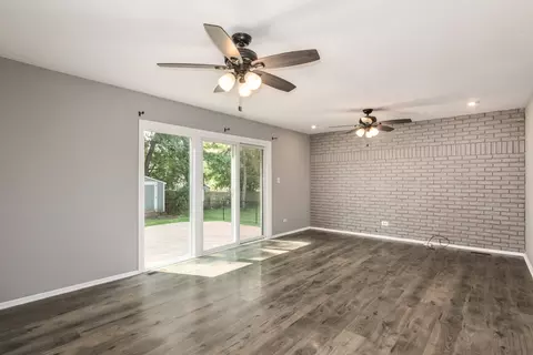 1625 Teri Ln, Algonquin, IL 60102 photo 8