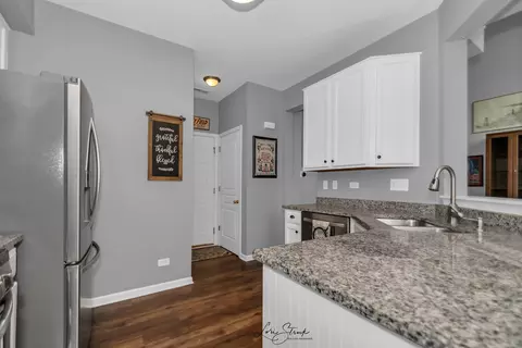 24935 Franklin Ln, Plainfield, IL 60585 photo 8