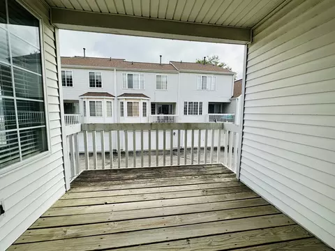 2249 Dawson Ln, Algonquin, IL 60102 photo 11